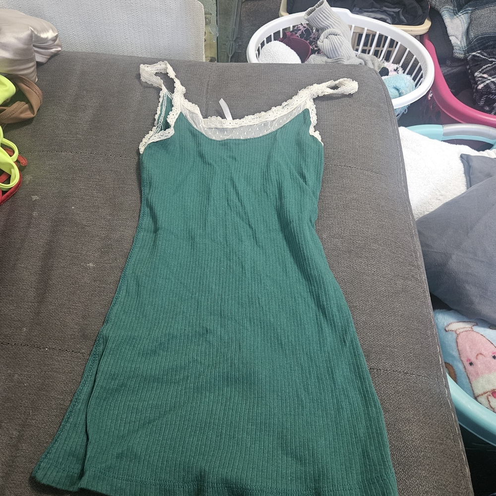 Green Ribbed Lace-Trim Cami Top